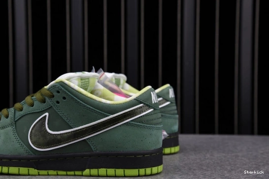 BV1310-337 Dunk Nike SB Green Box) Concepts Lobster Low (Regular 1123